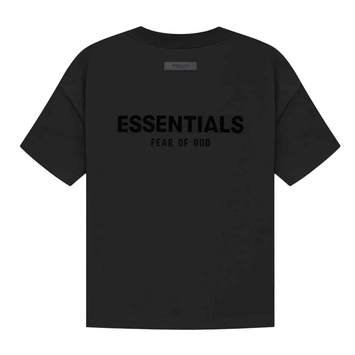 Essentials FW22 — foto 2 de 2